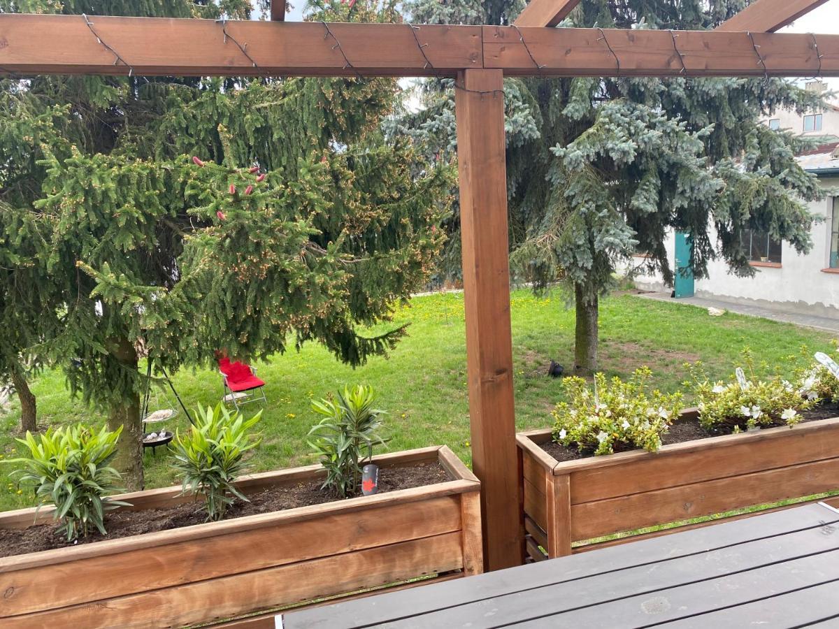 Pokoje Na Jasminowej Villa Пиш Екстериор снимка