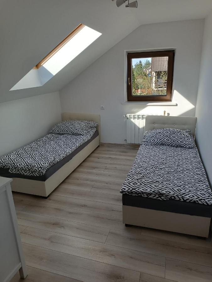 Pokoje Na Jasminowej Villa Пиш Стая снимка
