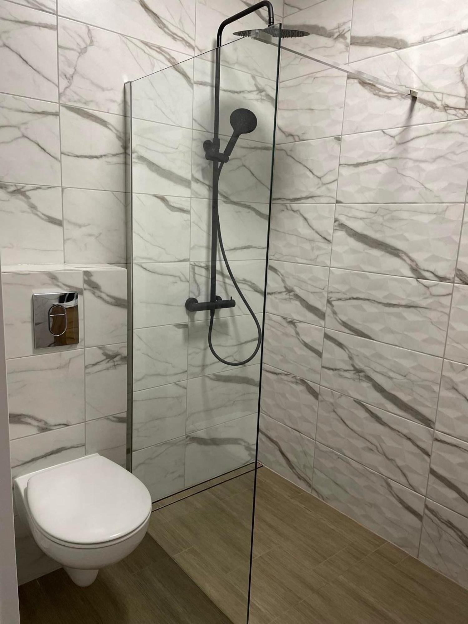 Pokoje Na Jasminowej Villa Пиш Екстериор снимка